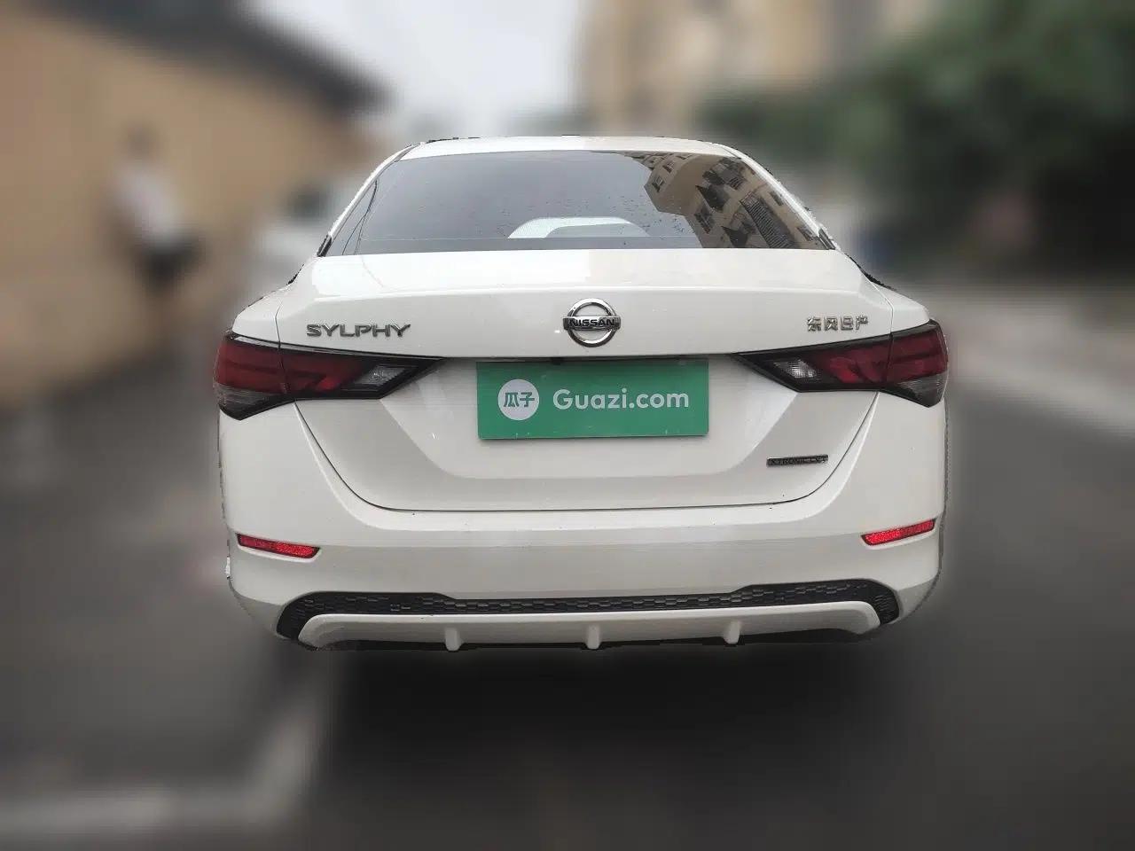Nissan Sylphy 2020 1.6L XL CVT Enjoyment Edition — миниатюра 5