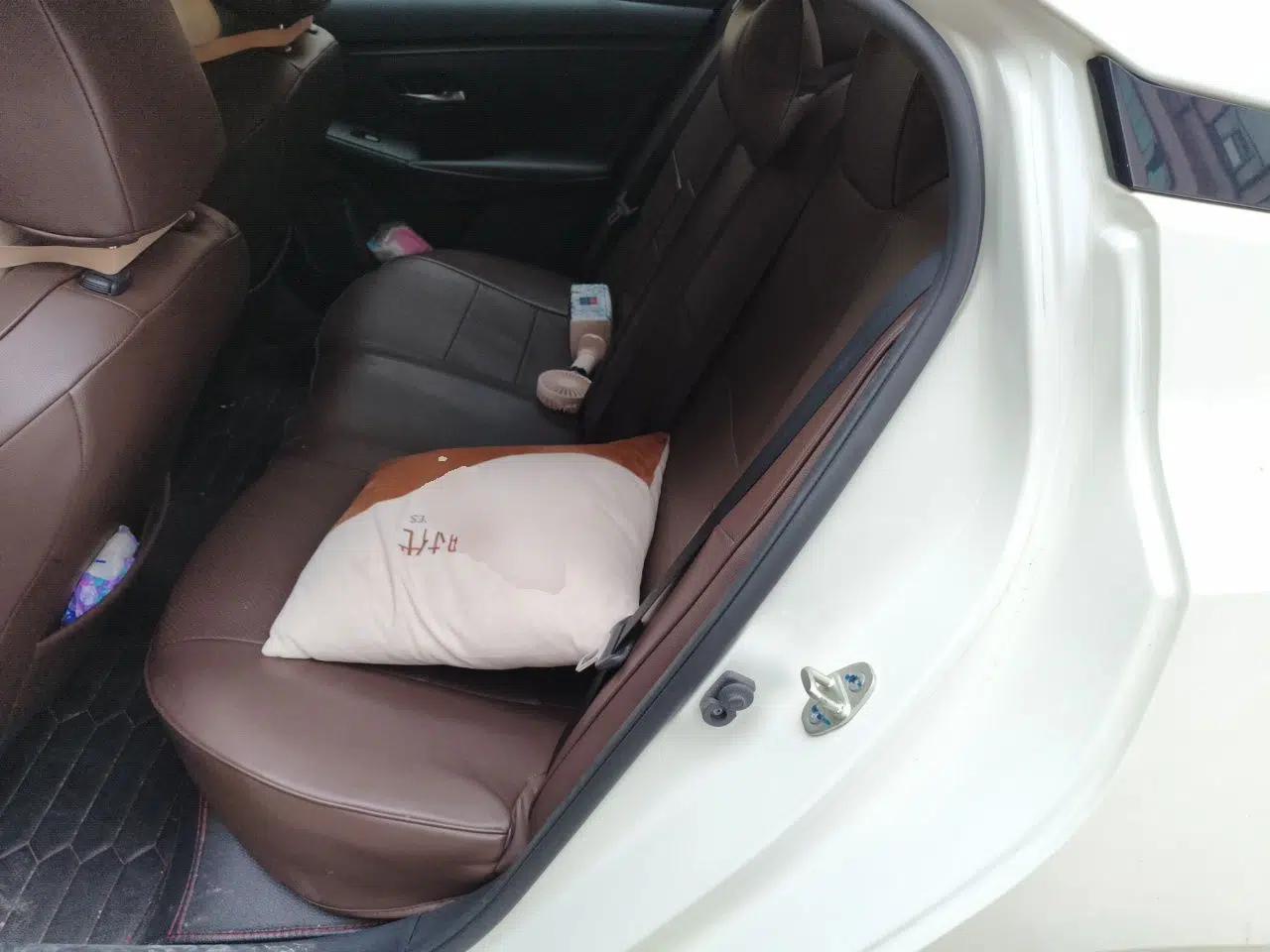 Nissan Sylphy 2022 1.6L XL CVT Enjoyment Edition — миниатюра 17