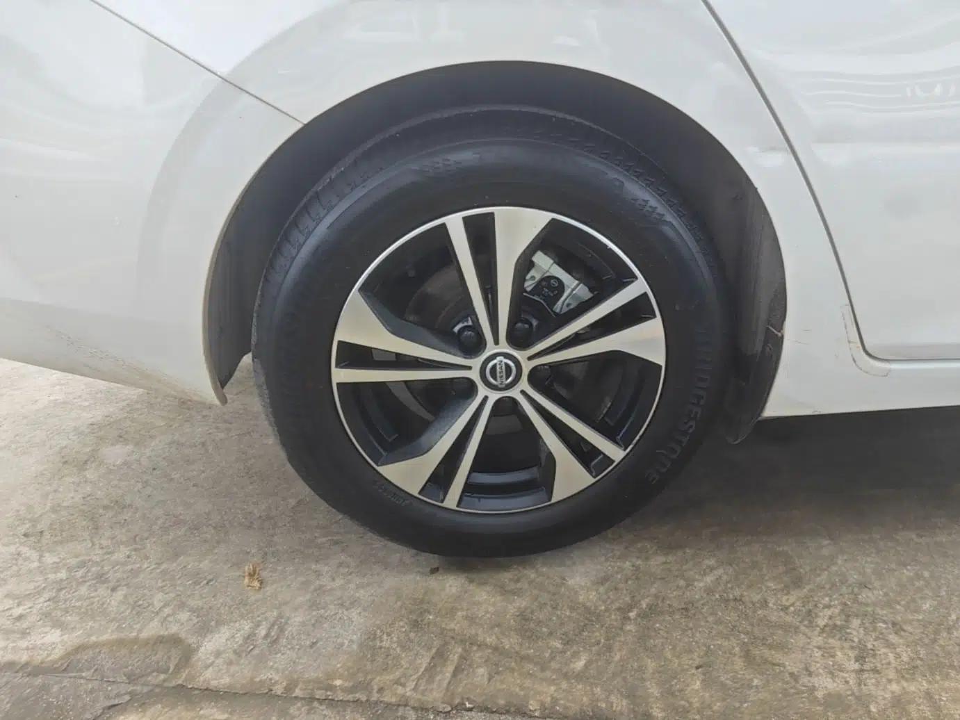Nissan Sylphy 2022 1.6L XL CVT Enjoyment Edition — миниатюра 11