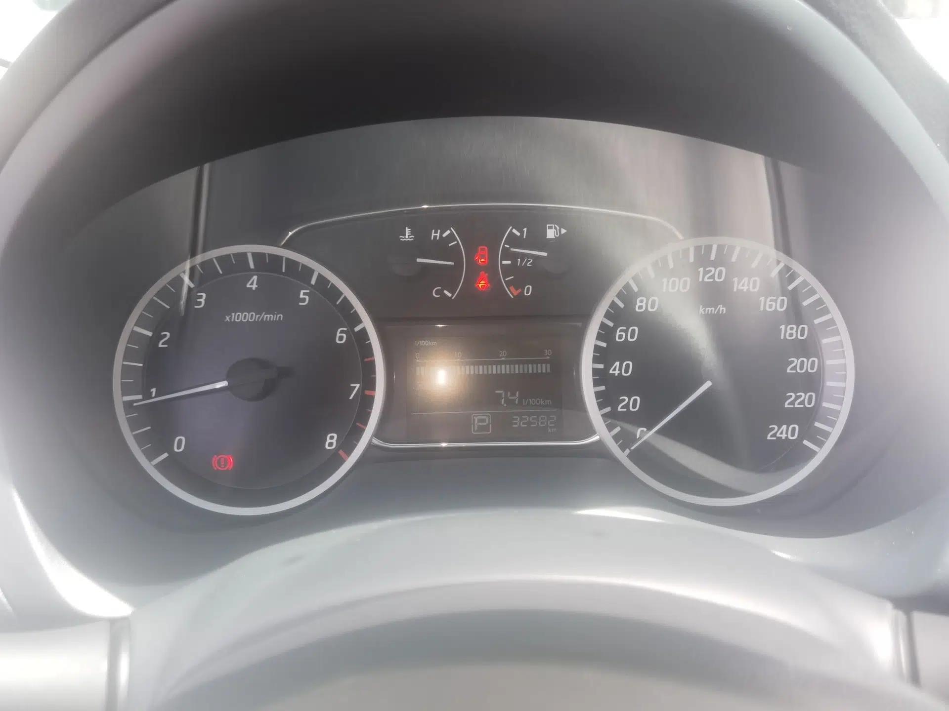 Nissan Sylphy 2022 Classic 1.6XL CVT Luxury Edition — миниатюра 11