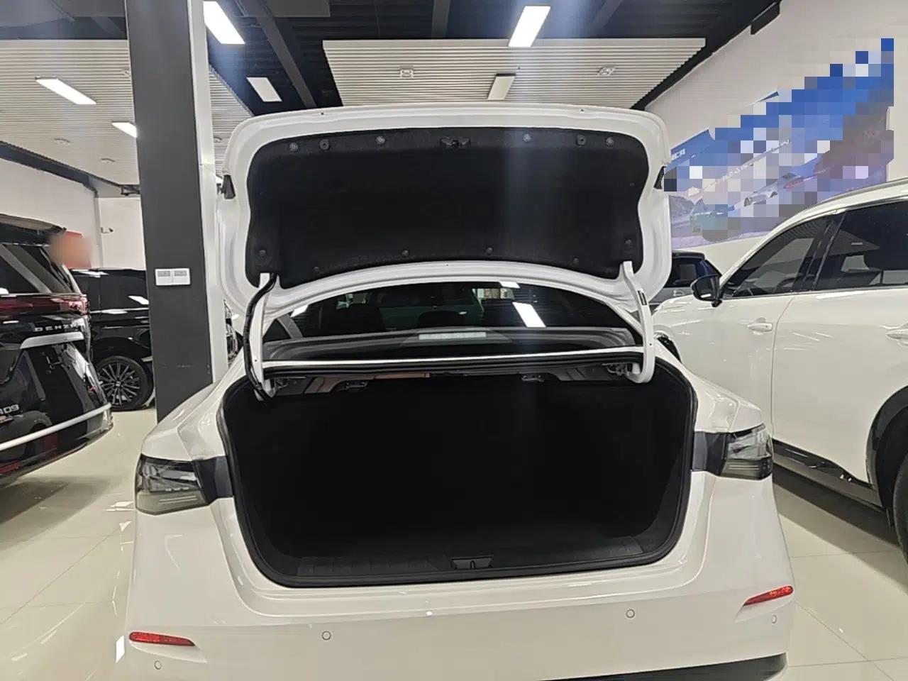 Nissan Sylphy 2026 Basic Model — миниатюра 22