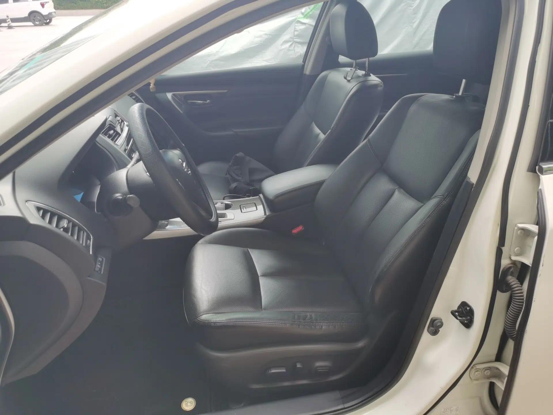 Nissan Teana 2013 2.0L XL Comfort Edition — миниатюра 15
