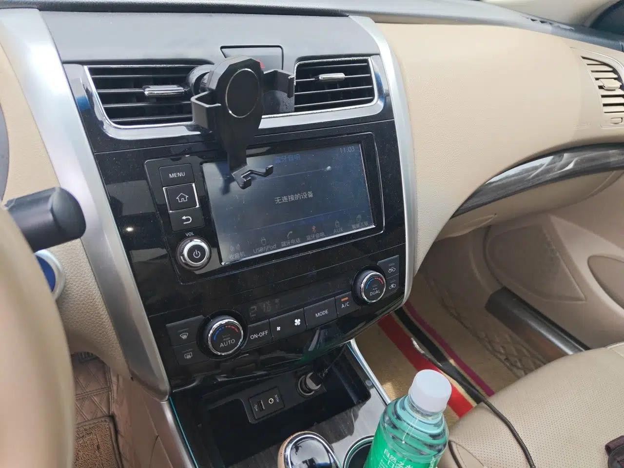 Nissan Teana 2016 Duke 2.5L XV Premium Edition — миниатюра 13
