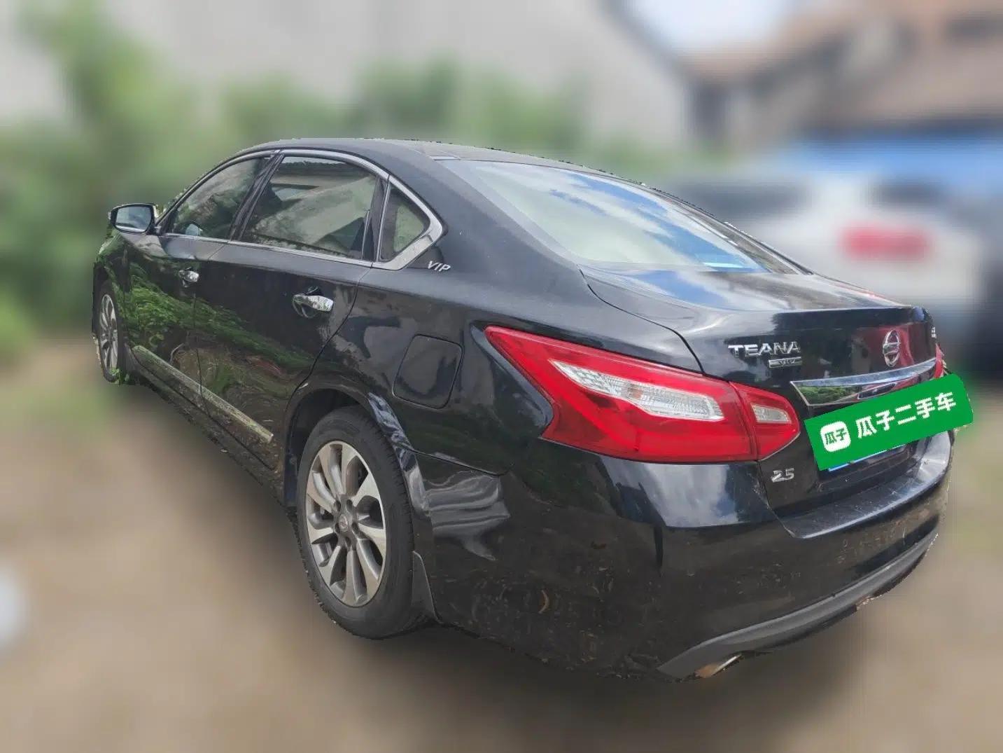 Nissan Teana 2016 Duke 2.5L XV Premium Edition — миниатюра 4