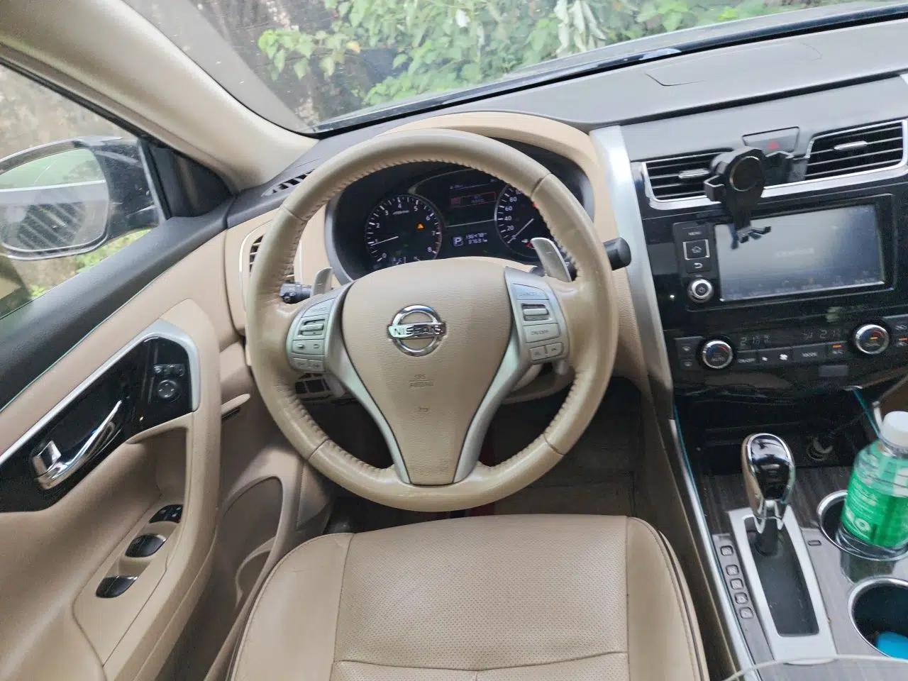 Nissan Teana 2016 Duke 2.5L XV Premium Edition — миниатюра 10