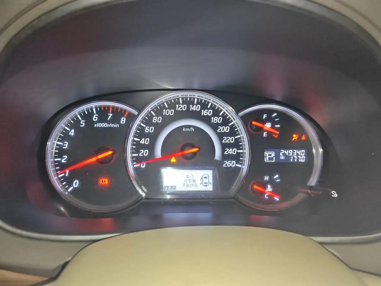 Nissan Teana 2012 2.0L XL Smart Enjoyment Version — миниатюра 11