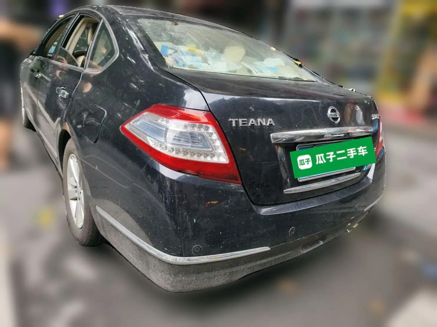 Nissan Teana 2011 2.5L XL Advanced Edition — миниатюра 4