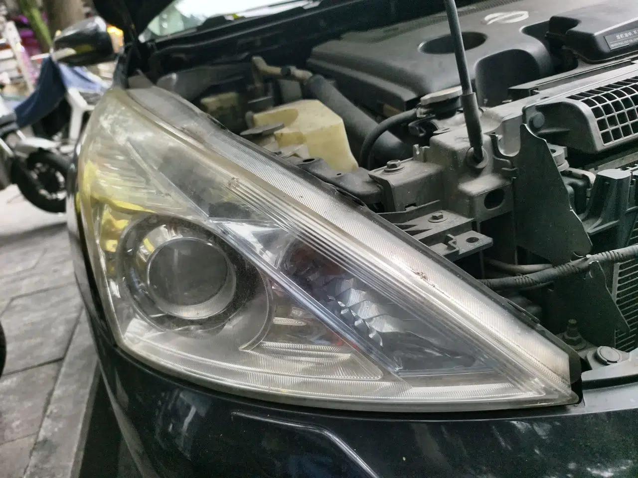 Nissan Teana 2011 2.5L XL Advanced Edition — миниатюра 7