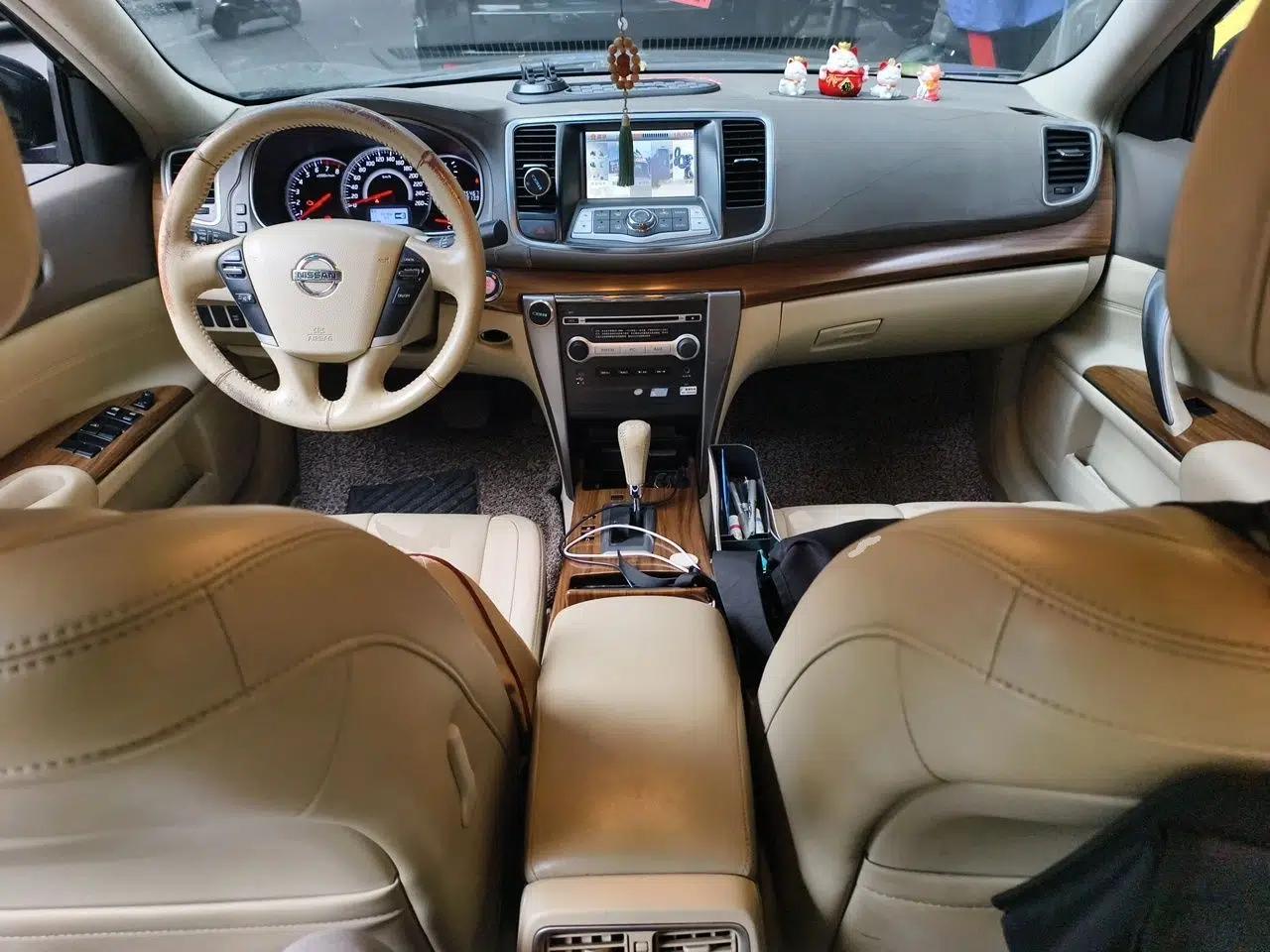 Nissan Teana 2011 2.5L XL Advanced Edition — миниатюра 9