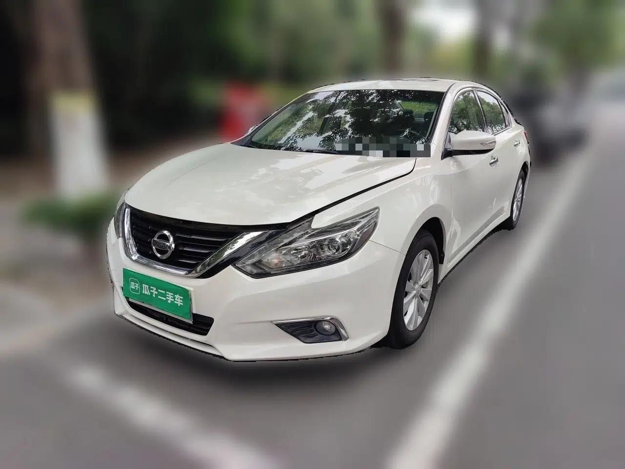 Nissan Teana 2016 Revised Version 2.0L XL Comfort Edition — миниатюра 1