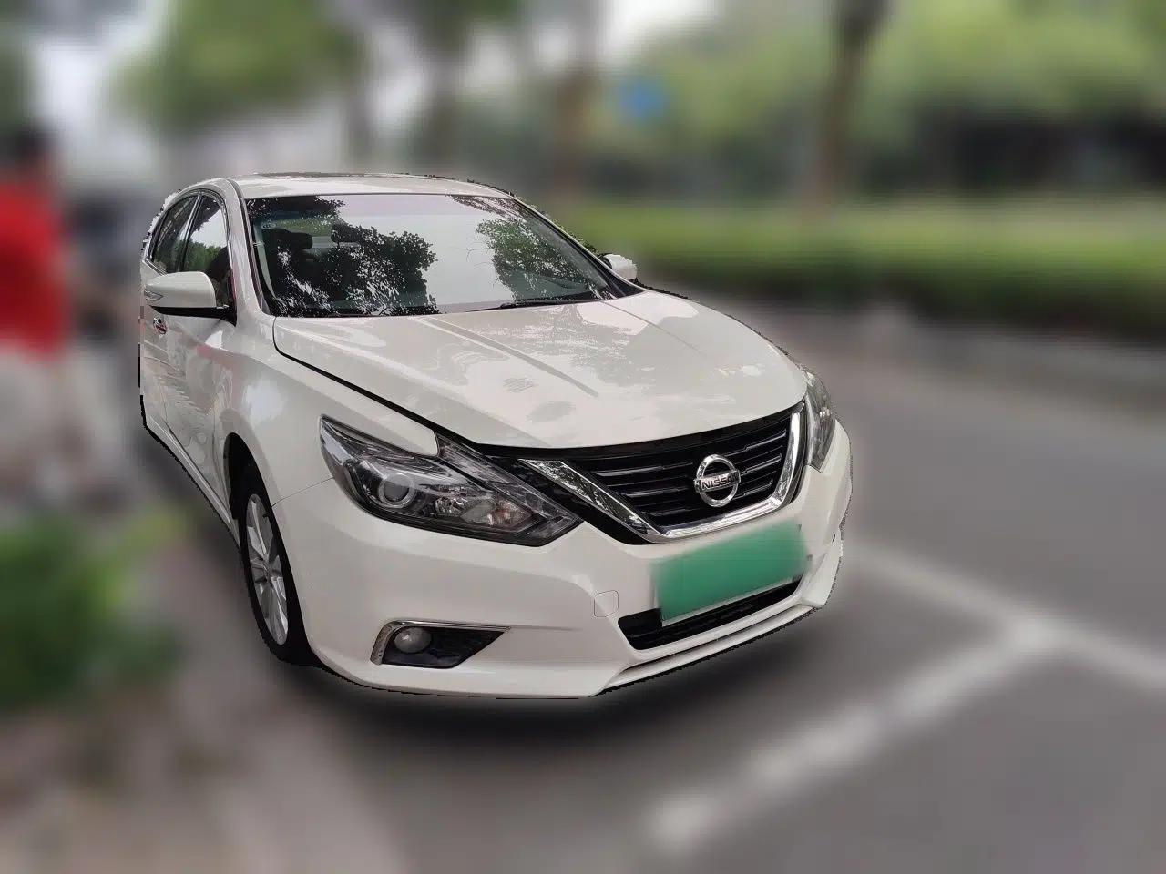 Nissan Teana 2016 Revised Version 2.0L XL Comfort Edition — миниатюра 3