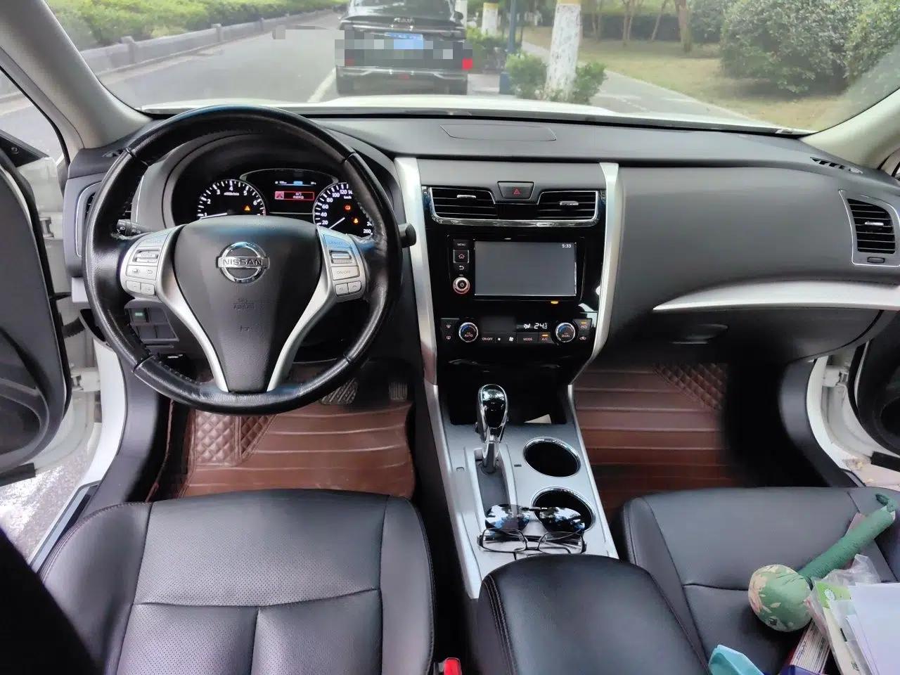 Nissan Teana 2016 Revised Version 2.0L XL Comfort Edition — миниатюра 9
