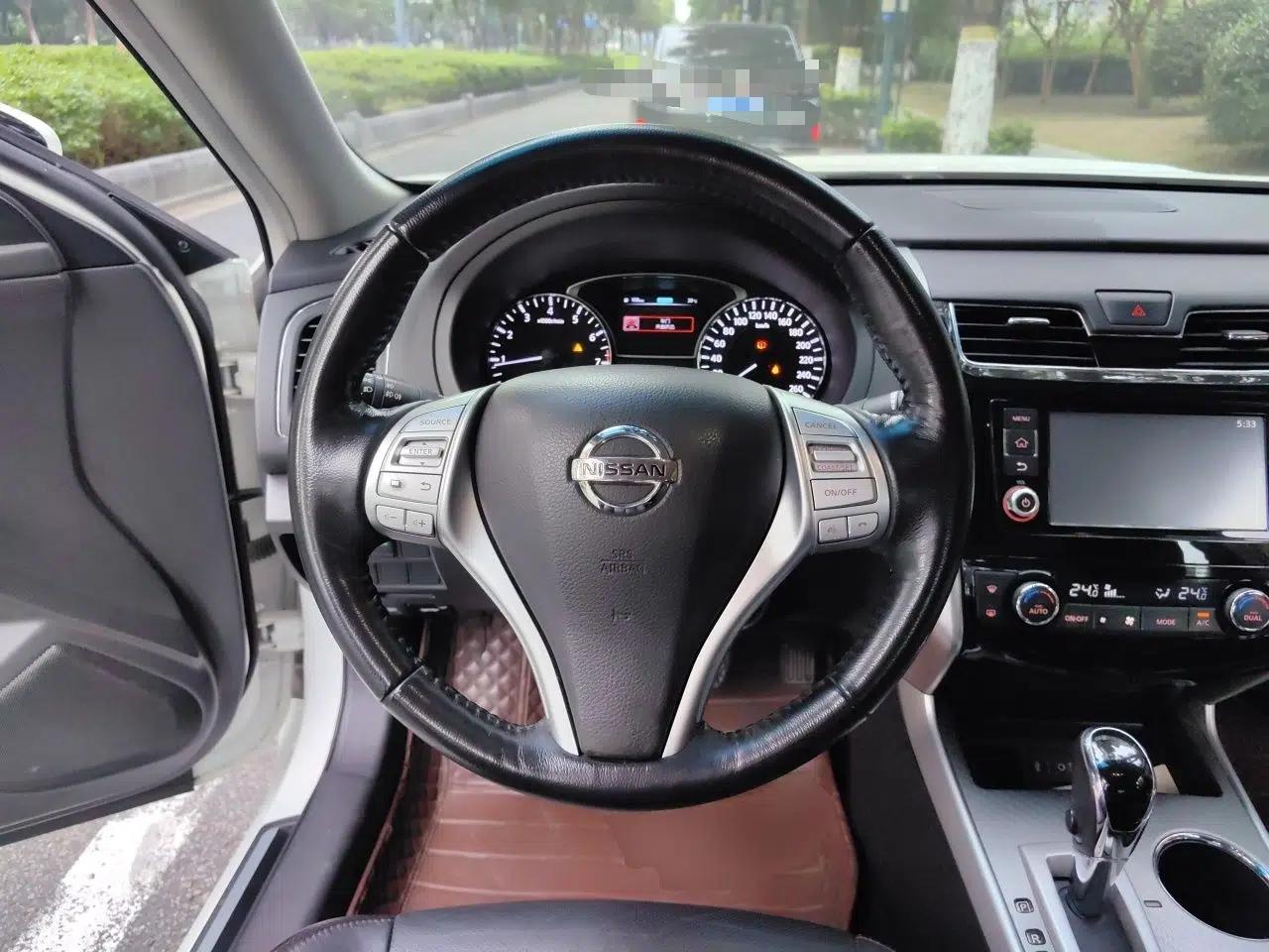 Nissan Teana 2016 Revised Version 2.0L XL Comfort Edition — миниатюра 10