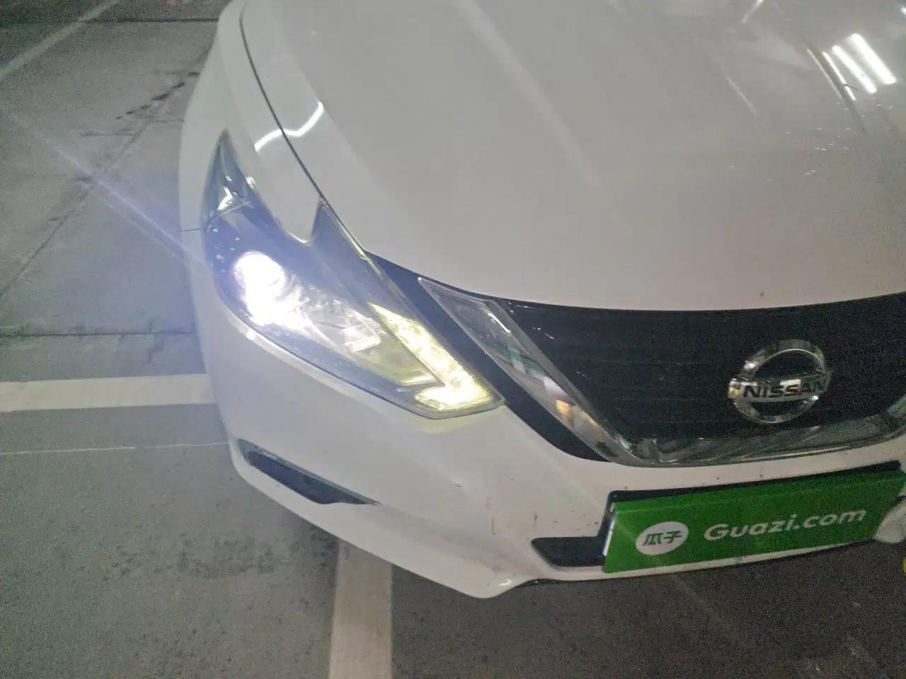 Nissan Teana 2016 Revised Version 2.0L XL Comfort Edition — миниатюра 7