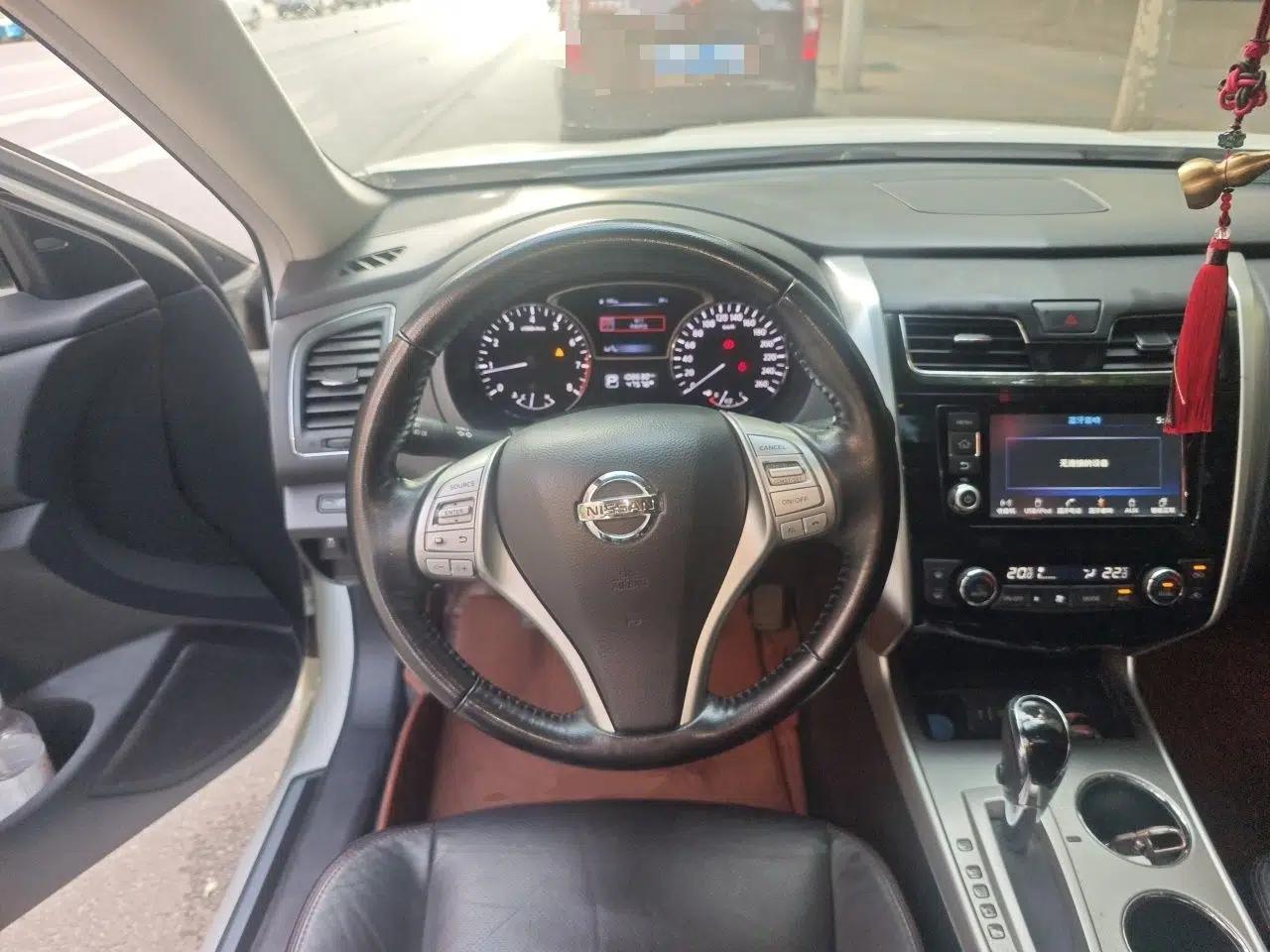 Nissan Teana 2016 2.0L XL-Upper Smart Edition — миниатюра 10