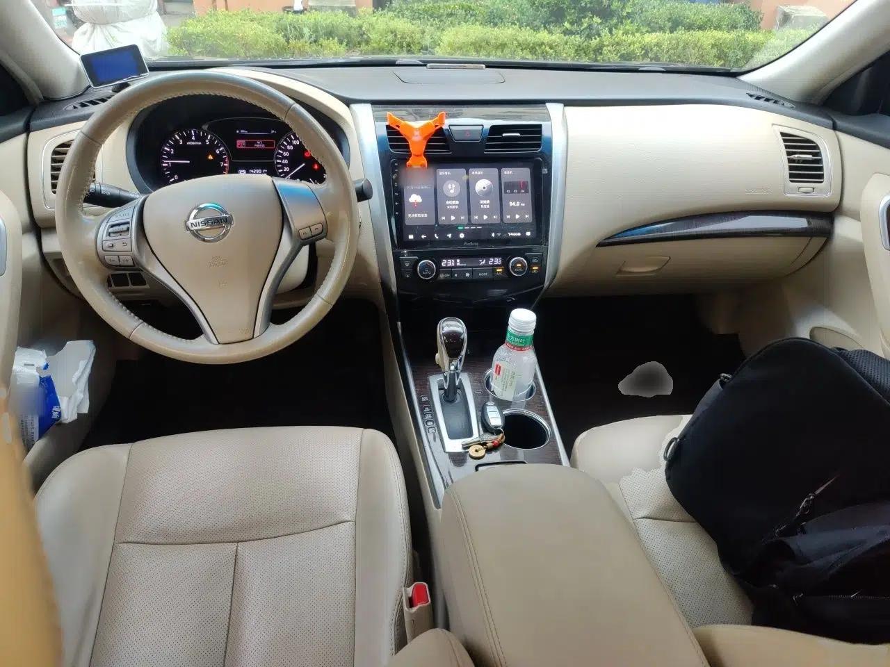 Nissan Teana 2013 2.0L XL Comfort Edition — миниатюра 9