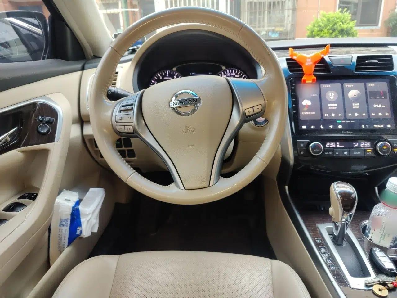 Nissan Teana 2013 2.0L XL Comfort Edition — миниатюра 10