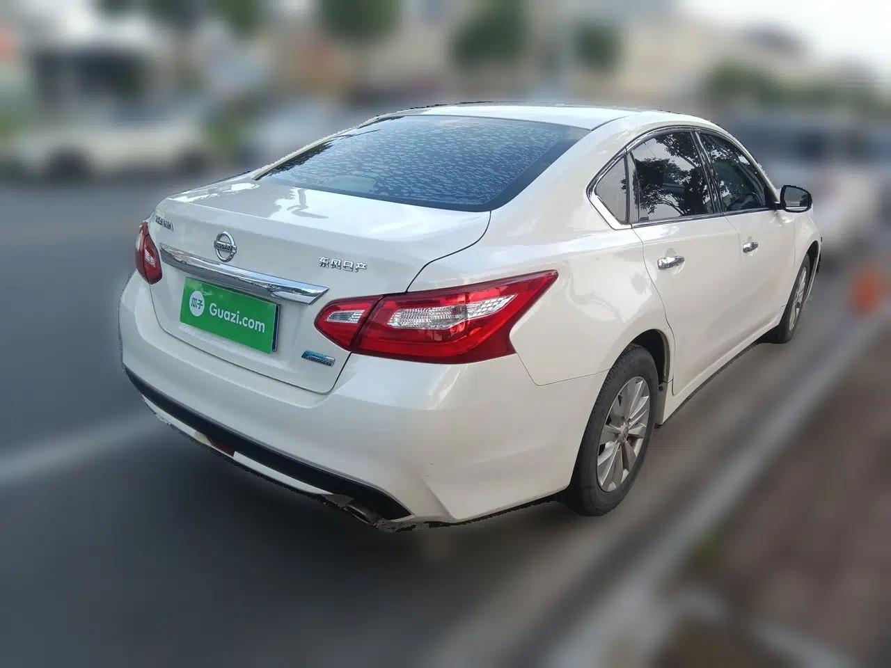 Nissan Teana 2018 2.0L XL Smart Upgrade Edition — миниатюра 6