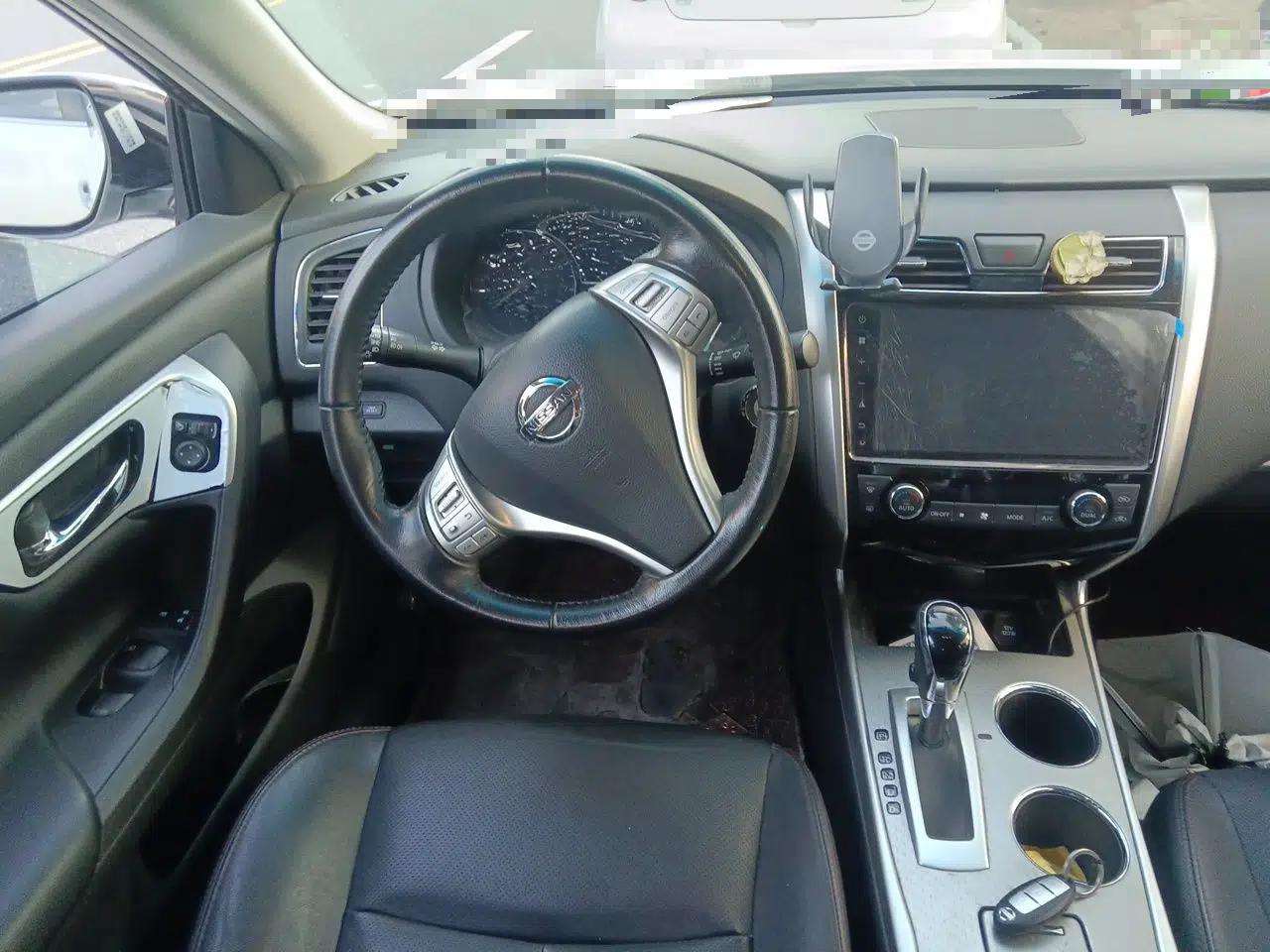 Nissan Teana 2018 2.0L XL Smart Upgrade Edition — миниатюра 10