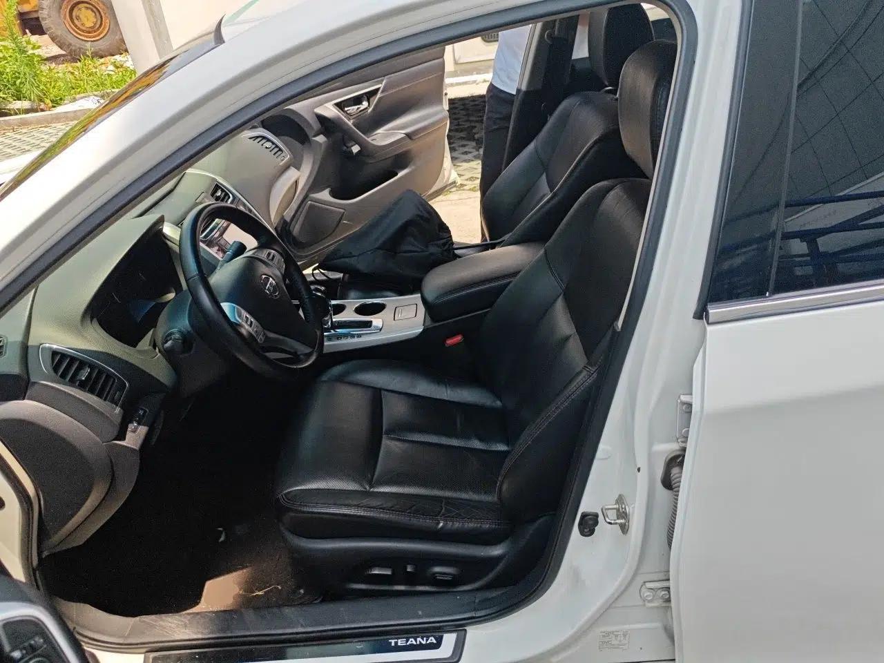 Nissan Teana 2016 Revised Version 2.0L XL Comfort Edition — миниатюра 15