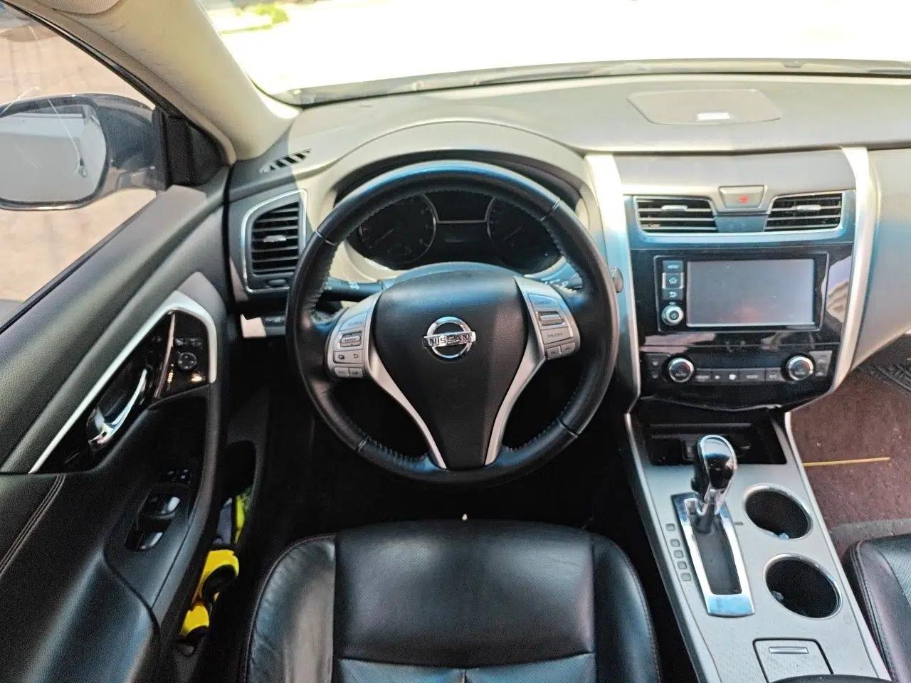 Nissan Teana 2016 Revised Version 2.0L XL Comfort Edition — миниатюра 10