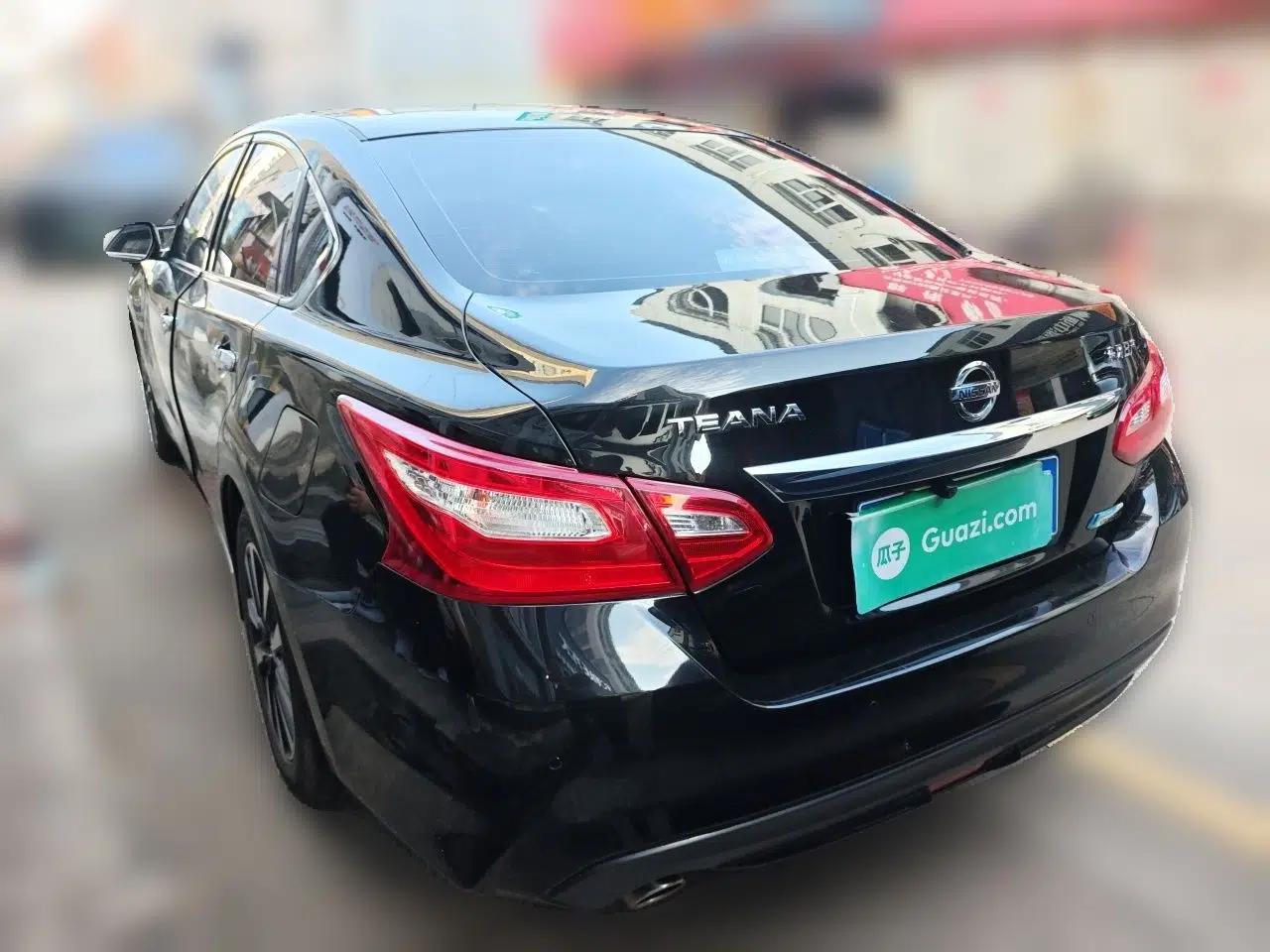 Nissan Teana 2016 2.0L XL-Upper Smart Edition — миниатюра 4