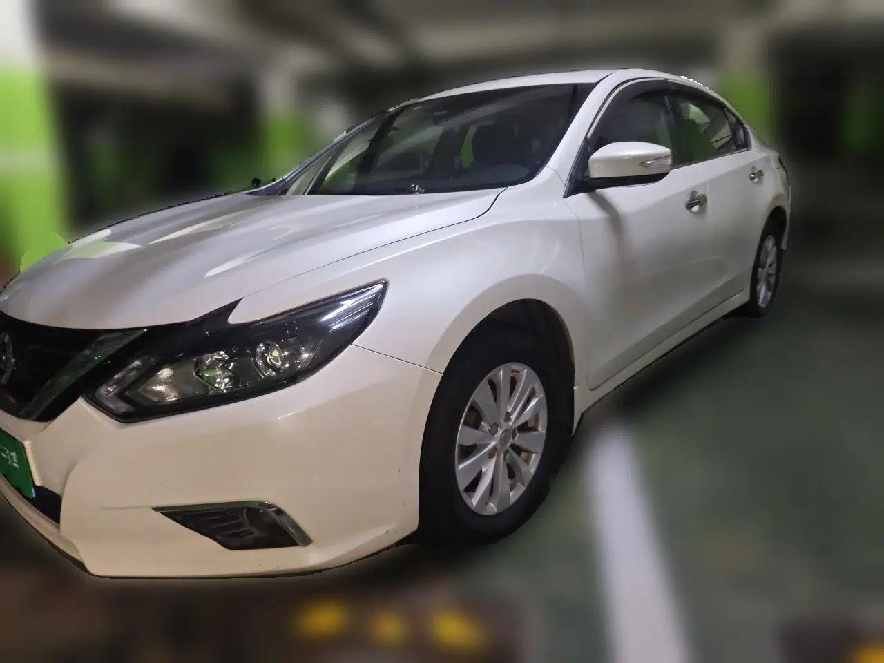 Nissan Teana 2016 Revised Version 2.0L XL Comfort Edition — миниатюра 1