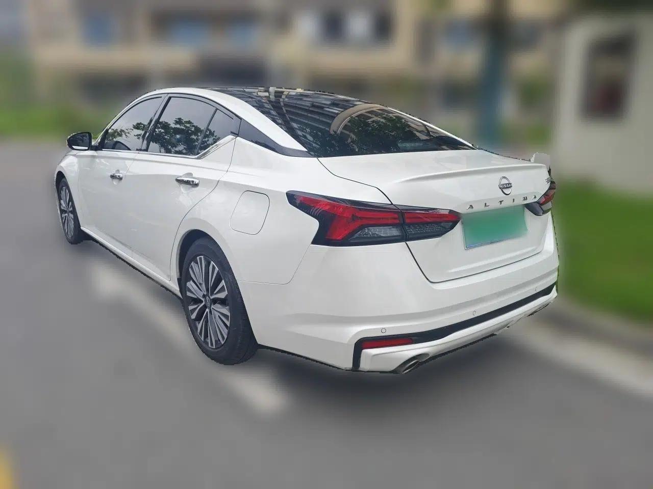 Nissan Teana 2022 2.0L XL-TLS Enjoyment Edition — миниатюра 4