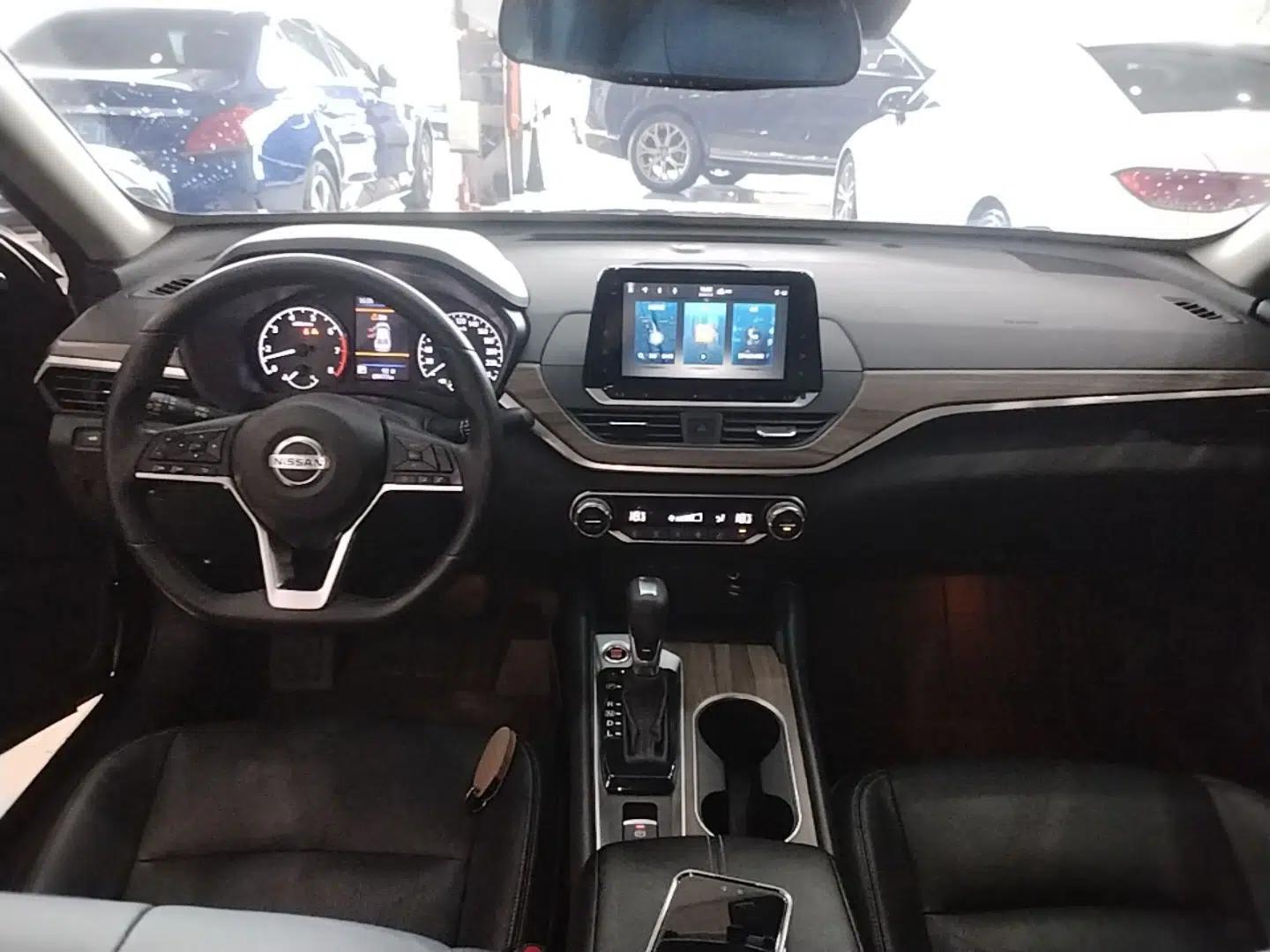 Nissan Teana 2021 2.0L XL Comfort Edition — миниатюра 12