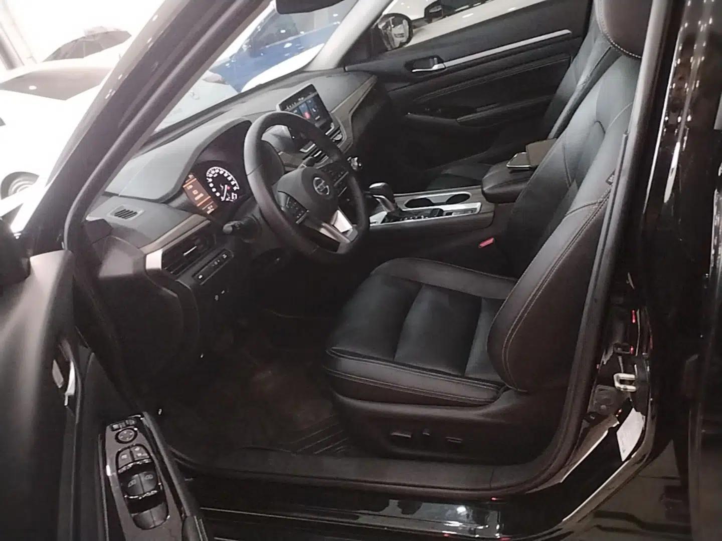 Nissan Teana 2021 2.0L XL Comfort Edition — миниатюра 17