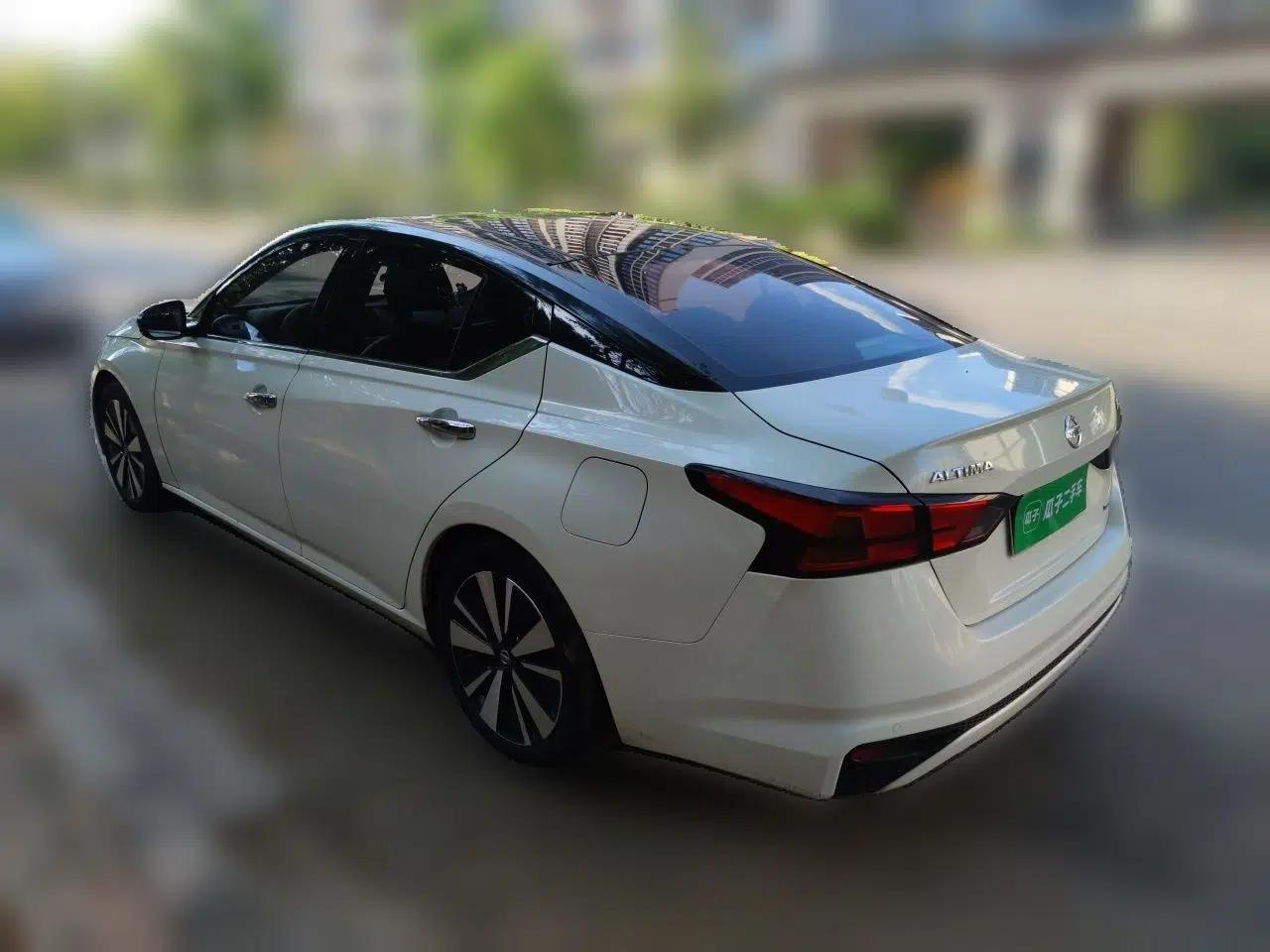 Nissan Teana 2021 2.0L XL Comfort Edition — миниатюра 4