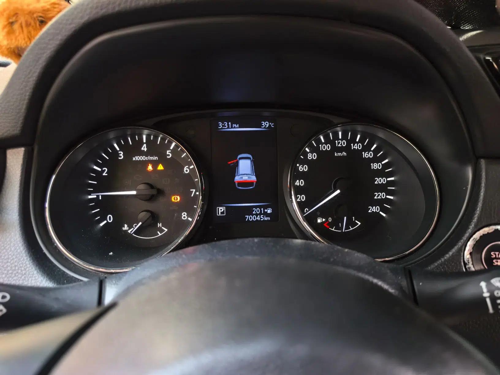 Nissan X-Trail 2017 2.0L CVT Comfort Edition 2WD — миниатюра 11