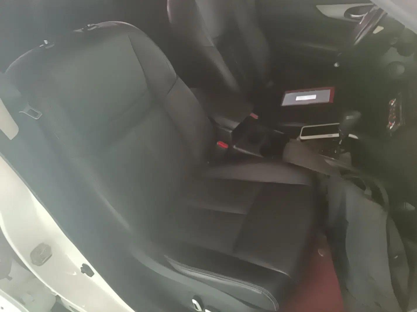 Nissan X-Trail 2014 2.0L CVT Comfort Edition 2WD — миниатюра 24