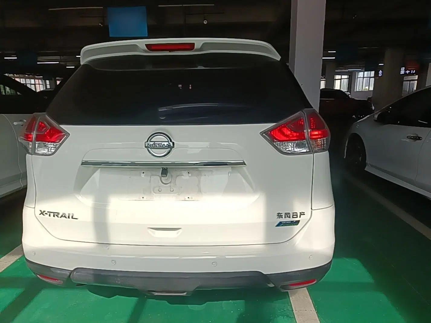 Nissan X-Trail 2014 2.0L CVT Comfort Edition 2WD — миниатюра 5