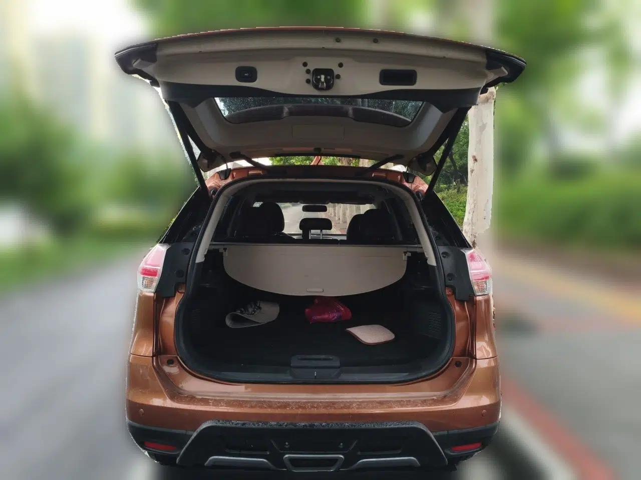 Nissan X-Trail 2014 2.5L CVT Luxury Edition 4WD — миниатюра 19