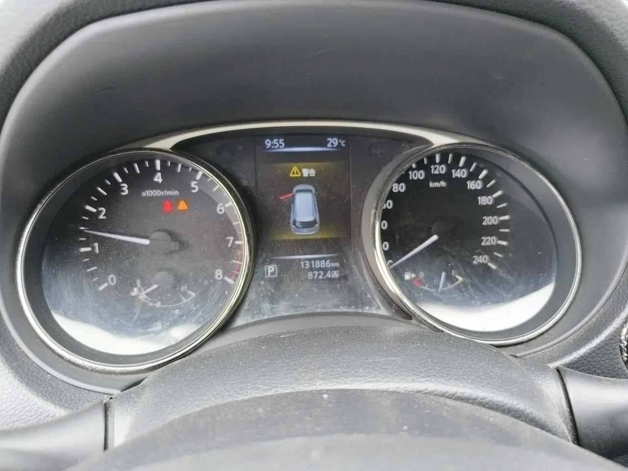 Nissan X-Trail 2014 2.0L CVT Comfort Edition 2WD — миниатюра 11