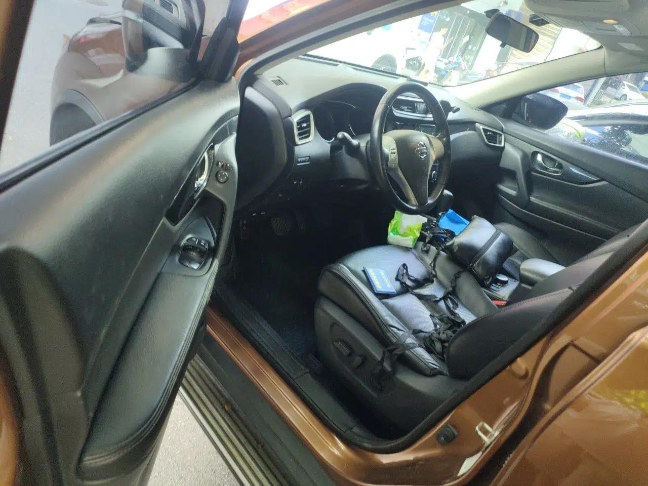 Nissan X-Trail 2014 2.5L CVT Luxury Edition 4WD — миниатюра 16