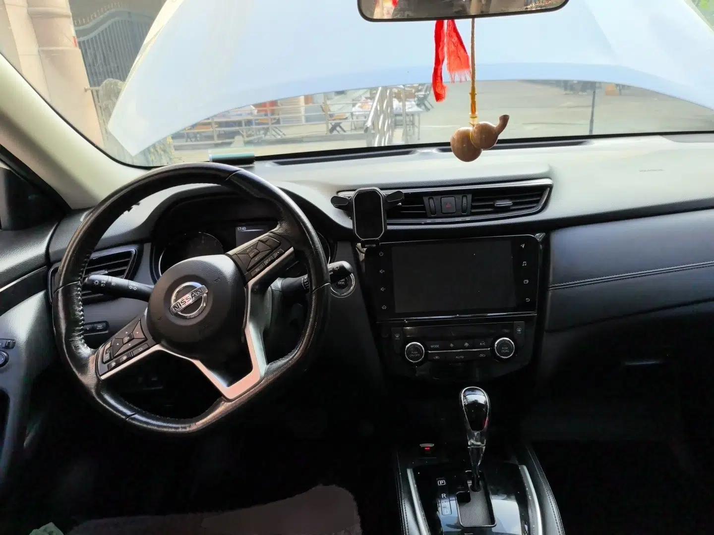 Nissan X-Trail 2019 2.0L CVT Smart Connect Comfort Edition 2WD — миниатюра 9