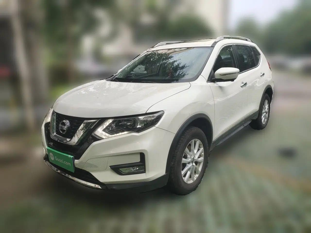 Nissan X-Trail 2017 2.0L CVT Comfort Edition 2WD — миниатюра 1