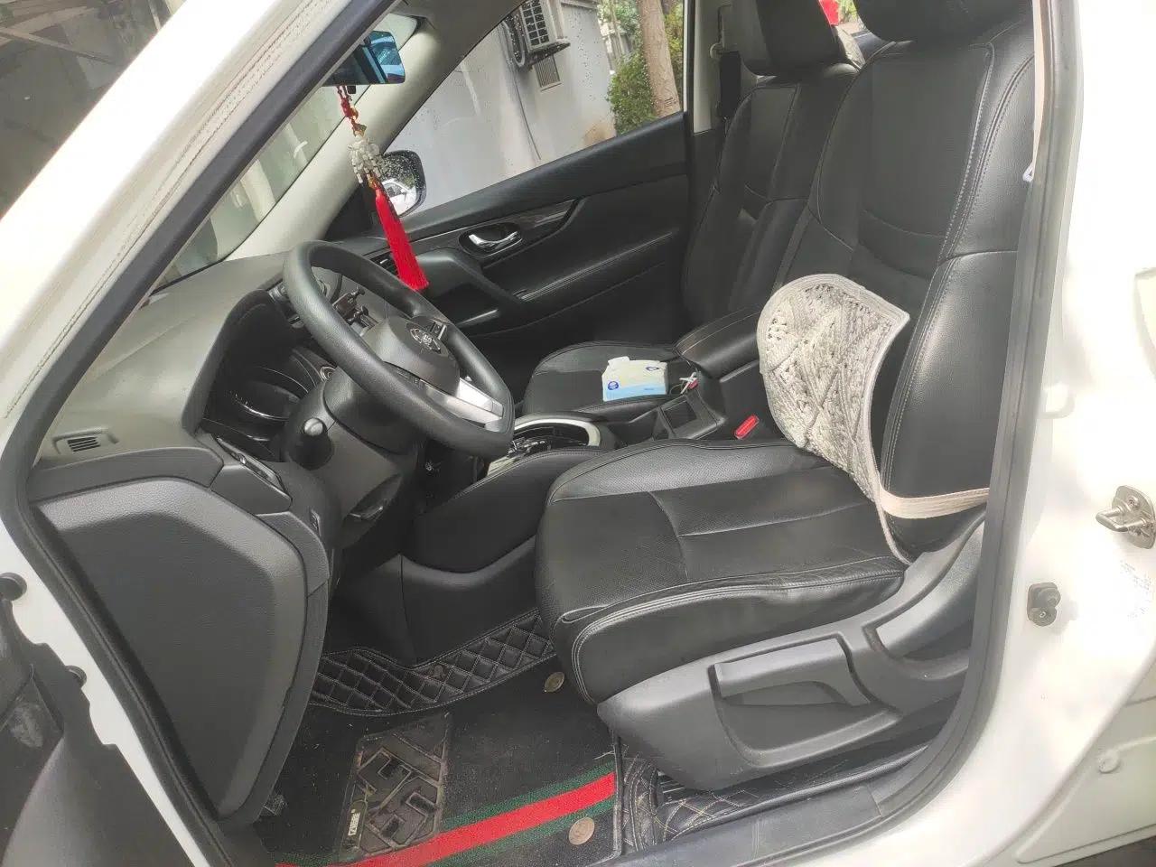 Nissan X-Trail 2017 2.0L CVT Comfort Edition 2WD — миниатюра 15