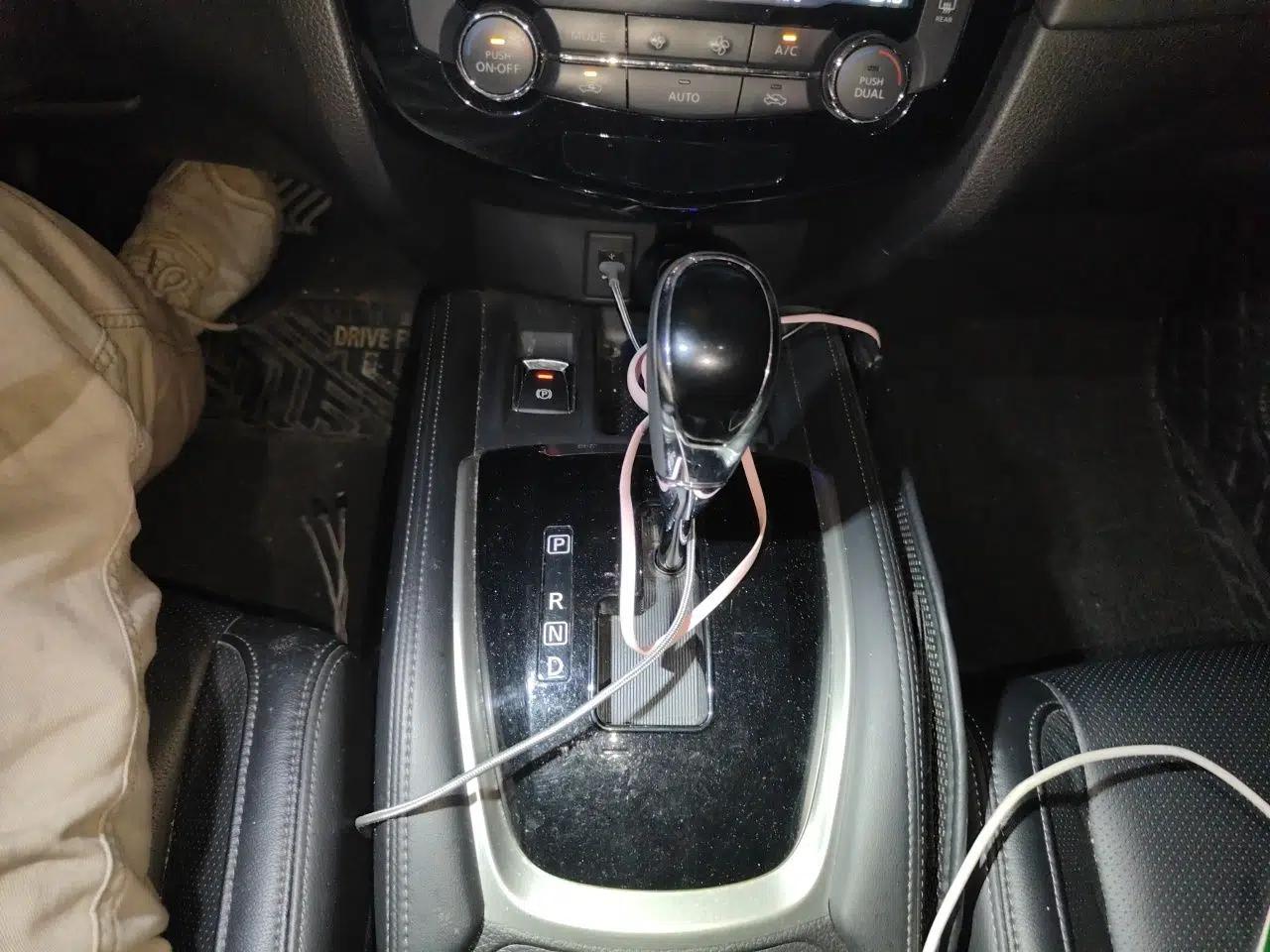 Nissan X-Trail 2020 2.0L XL ITS CVT 2WD SmartConnect Comfort Edition — миниатюра 14