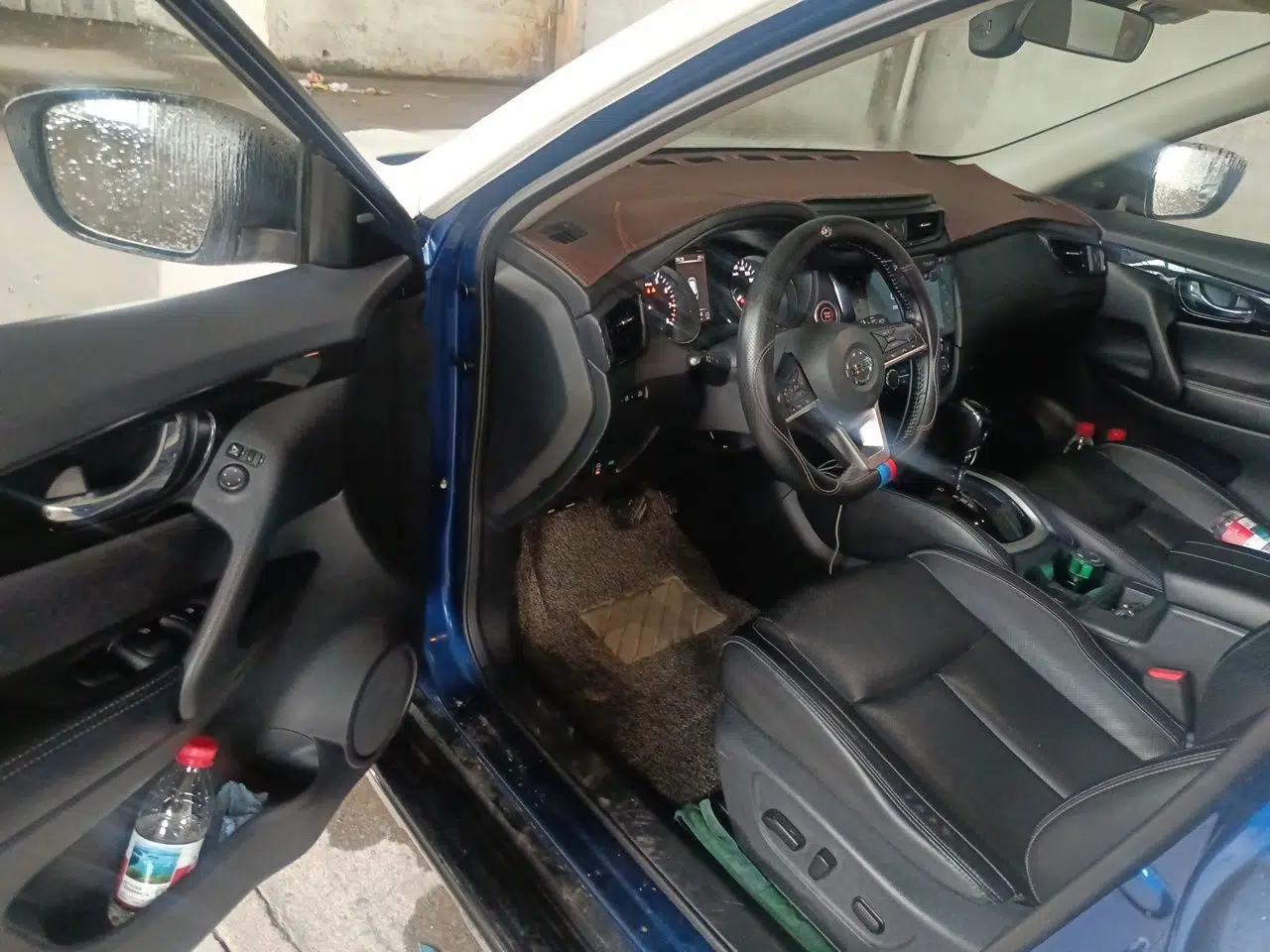 Nissan X-Trail 2020 2.0L XL ITS 3-Row CVT 2WD SmartConnect 7-Seater Comfort Edition — миниатюра 16