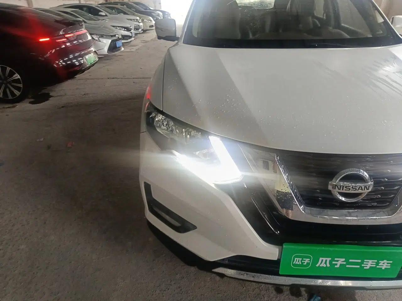 Nissan X-Trail 2020 2.0L XL ITS 3-Row CVT 2WD SmartConnect 7-Seater Comfort Edition — миниатюра 7