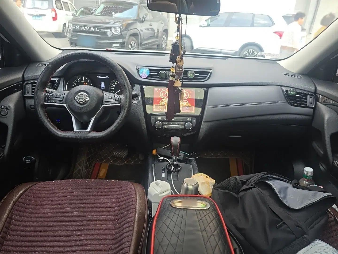 Nissan X-Trail 2022 2.0L Two-Wheel Drive Smart Connect Premium Edition — миниатюра 9