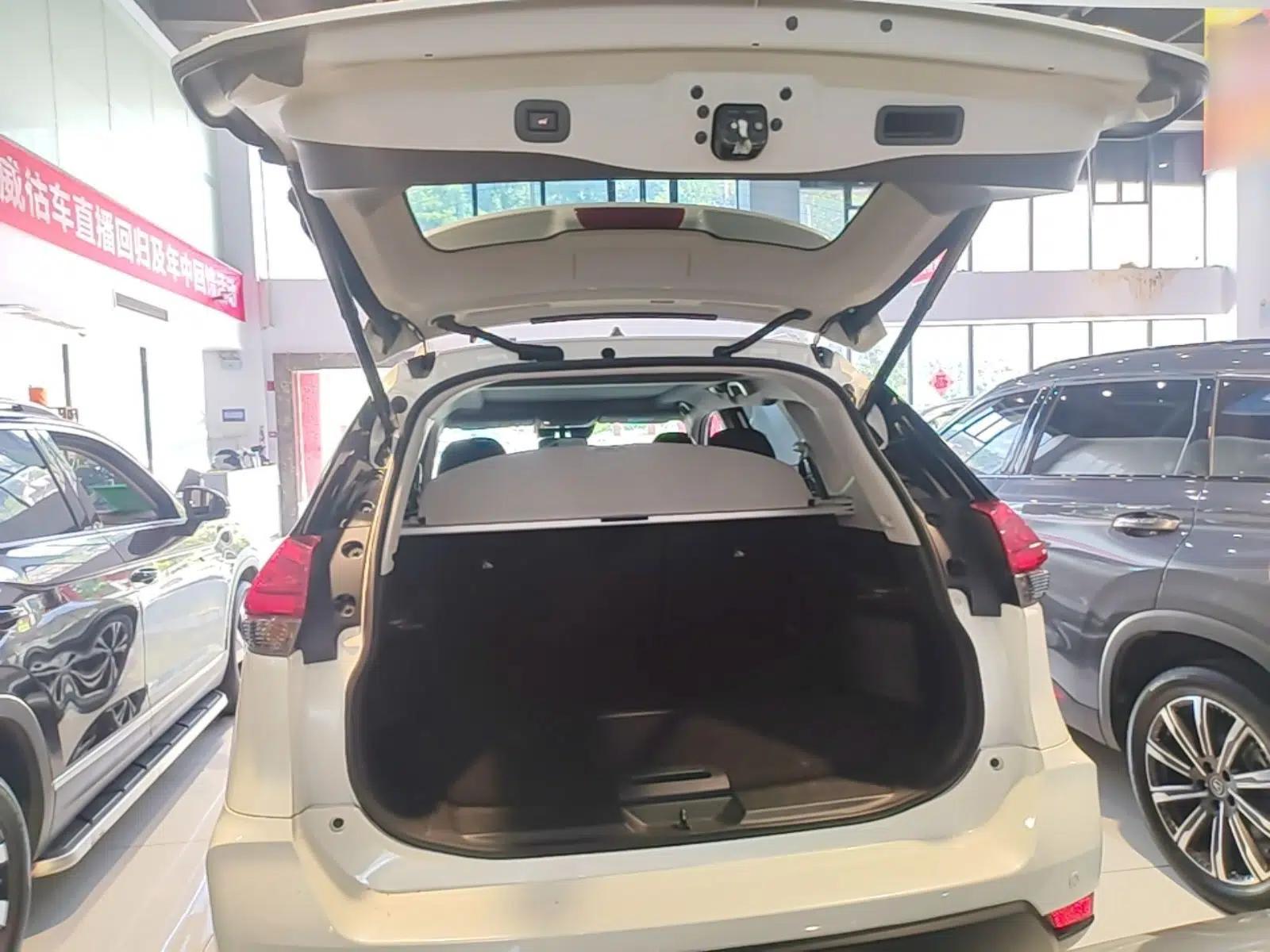 Nissan X-Trail 2021 2.5L CVT 4WD XL ITS Luxury Commemorative Edition — миниатюра 22