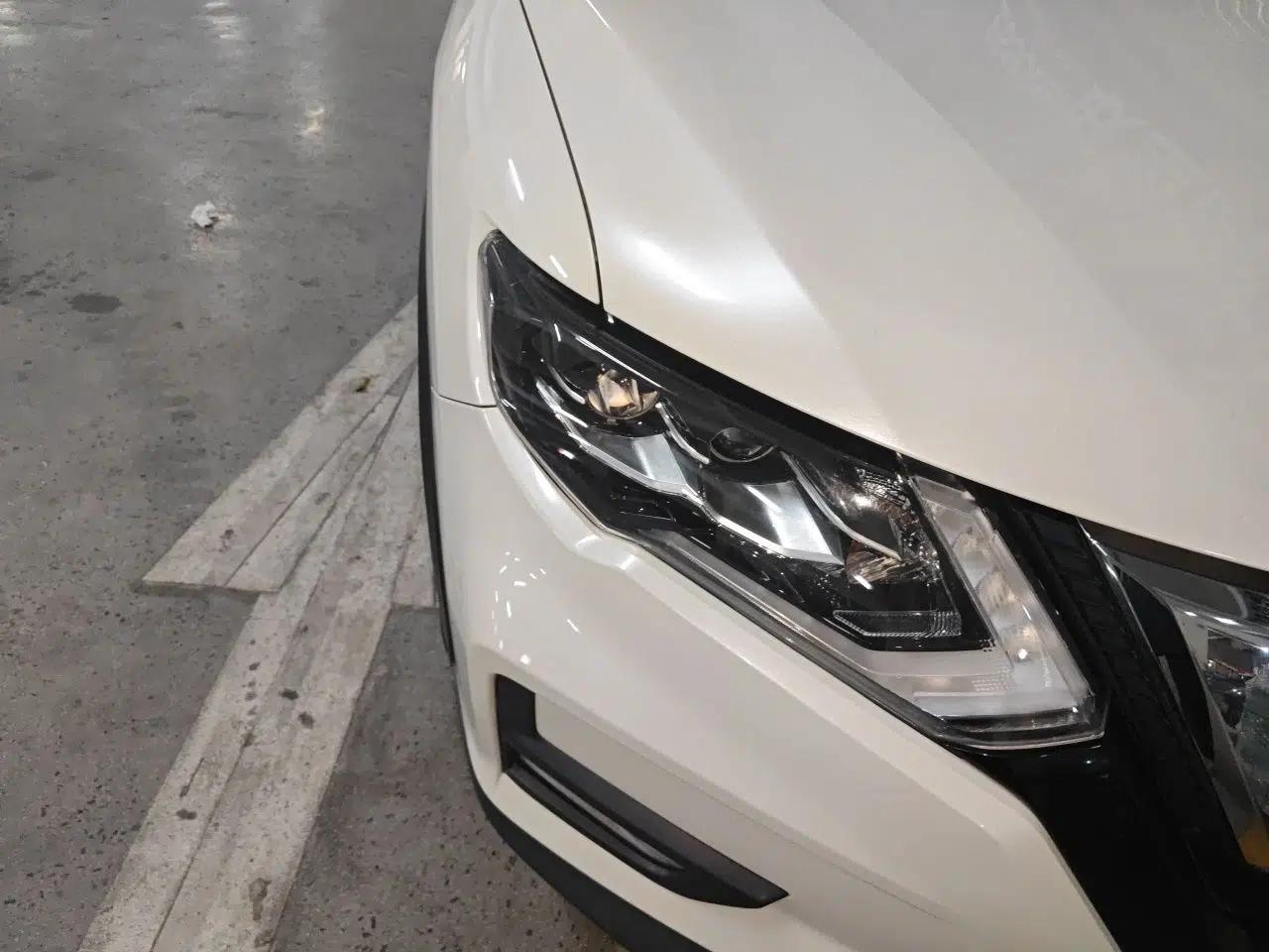 Nissan X-Trail 2020 2.0L XL Premium CVT 2WD SmartConnect Luxury Edition — миниатюра 7