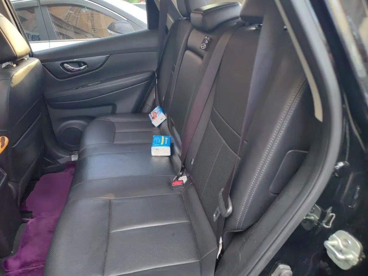 Nissan X-Trail 2014 2.5L CVT Luxury Edition 4WD — миниатюра 17