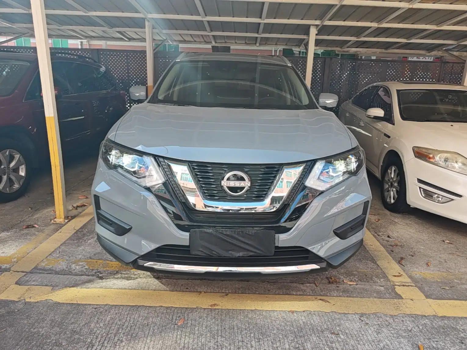 Nissan X-Trail 2025 Honor 2.0L Two-Wheel Drive Leading Edition — миниатюра 2