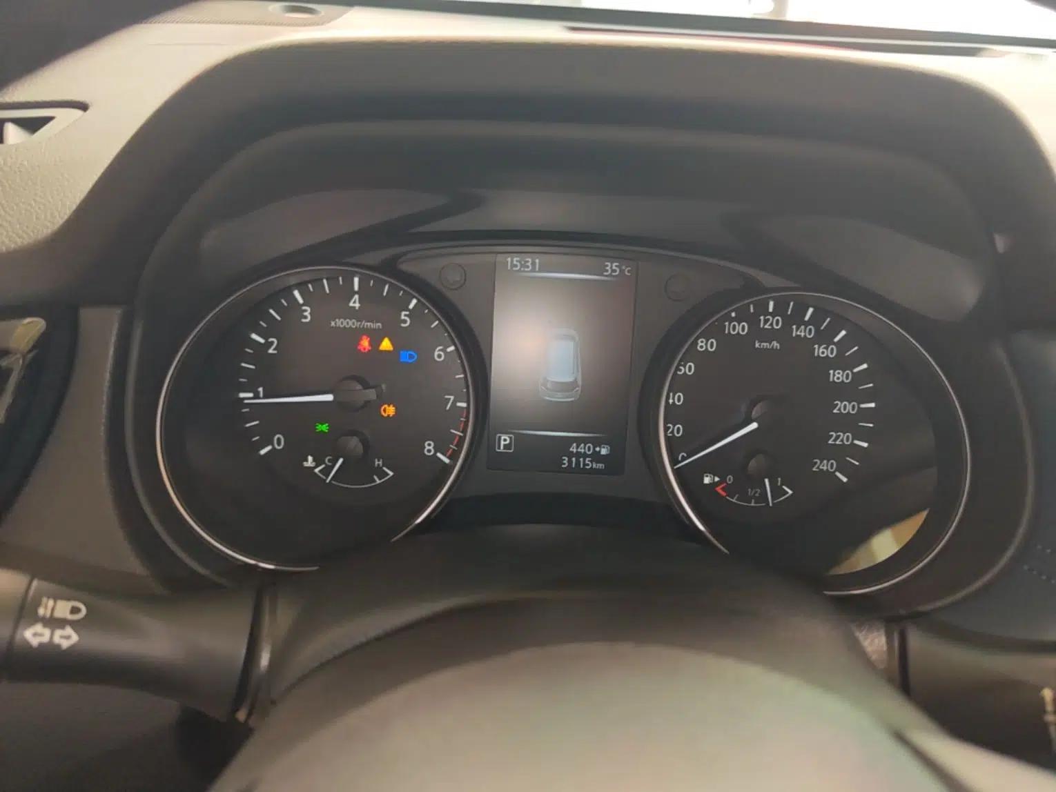 Nissan X-Trail 2025 Honor 2.0L Two-Wheel Drive Leading Edition — миниатюра 14