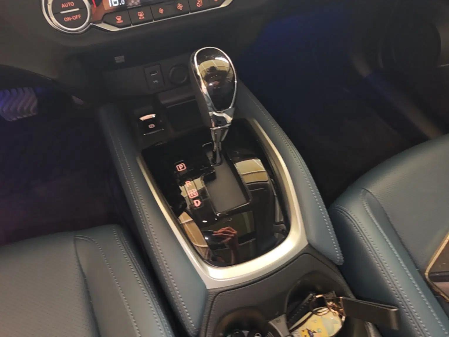 Nissan X-Trail 2025 Honor 2.0L Two-Wheel Drive Leading Edition — миниатюра 16